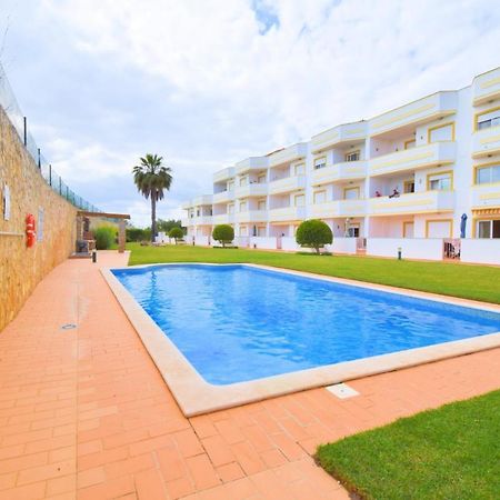 Appartamento Private Large Terrace Facing The Swimming Pool Guia  Esterno foto
